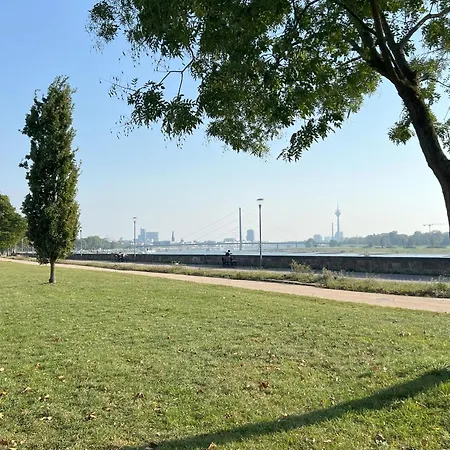 Fair Spot- Ihr Messespot - 5 Minutes To Fair, 10 Minutes To Center شقة *