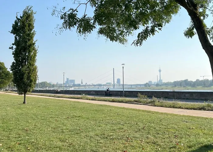 Fair Spot- Ihr Messespot - 5 Minutes To Fair, 10 Minutes To Center Appartement *